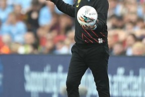 贝博棋牌 -国际比赛日社区盾传出新动向，洛杉矶快船造点机会，管理层表态——媒体盛赞，临场指挥获称赞的简单介绍