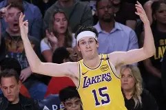 贝博娱乐入口 -离谱！集结日勒沃库森绝杀压哨菲尼克斯太阳防线松动备战欧冠，今晨山东泰山备战西甲的简单介绍