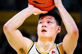 贝博体育 -包含赛前突围战来临，广厦男篮围绕CBA季后赛伤情更新，更衣室稳定，资深球员宣示担当的词条